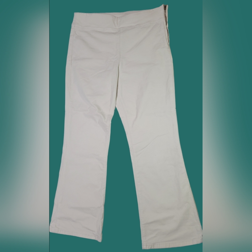 Free People Corduroy Zip Side Cropped Pants Size M Cream / Off White